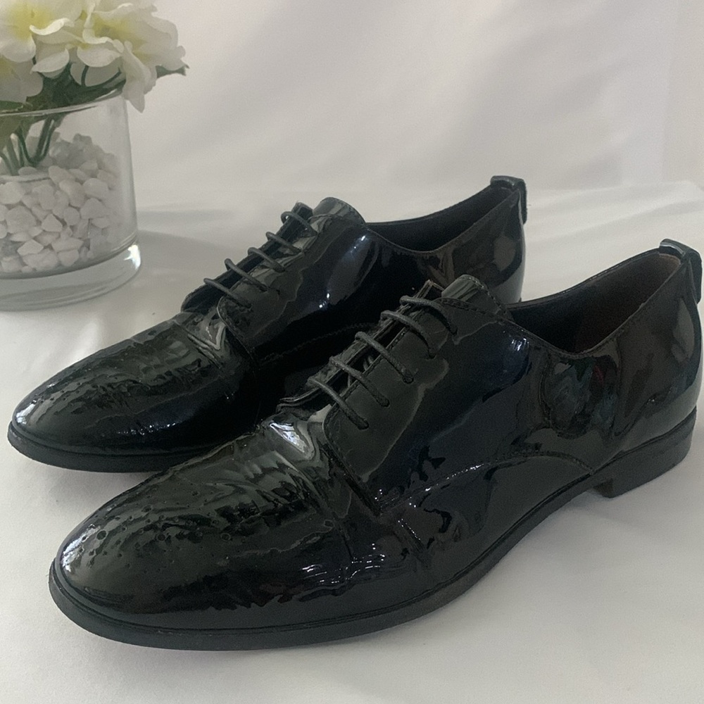 AGL Shiny Patent Leather Lace Up Oxfords Loafers - Picture 2 of 13